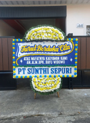 Papan Bunga Duka di Lengkong Kulon