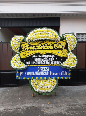 Papan Bunga Duka di Lengkong Kulon